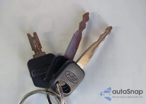 2000 Ford F-350 Lariat/Xl/Xlt из США, поврежденный, VIN 1FTSF31F0YED58418